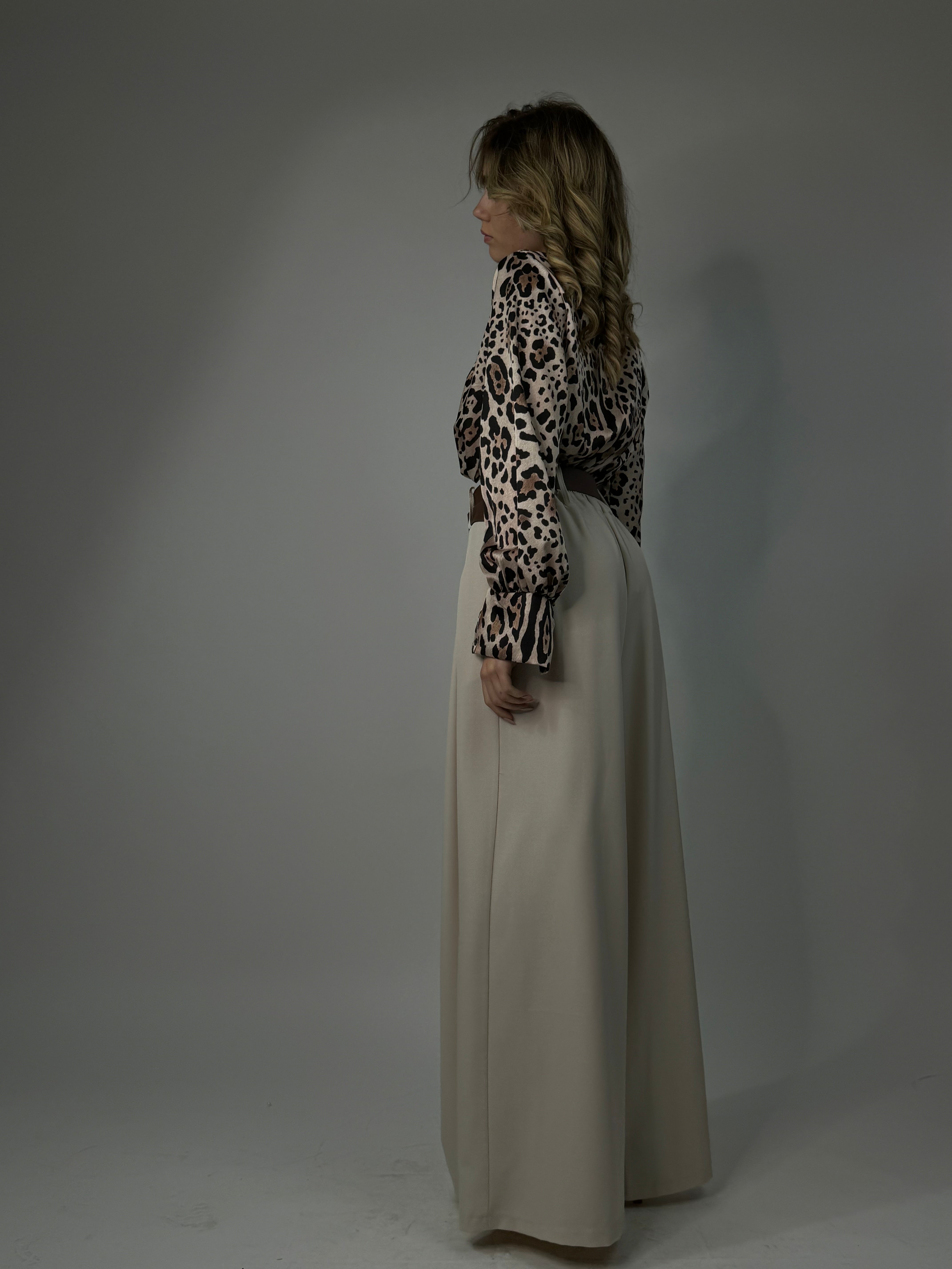 Camicia leopardata aperta